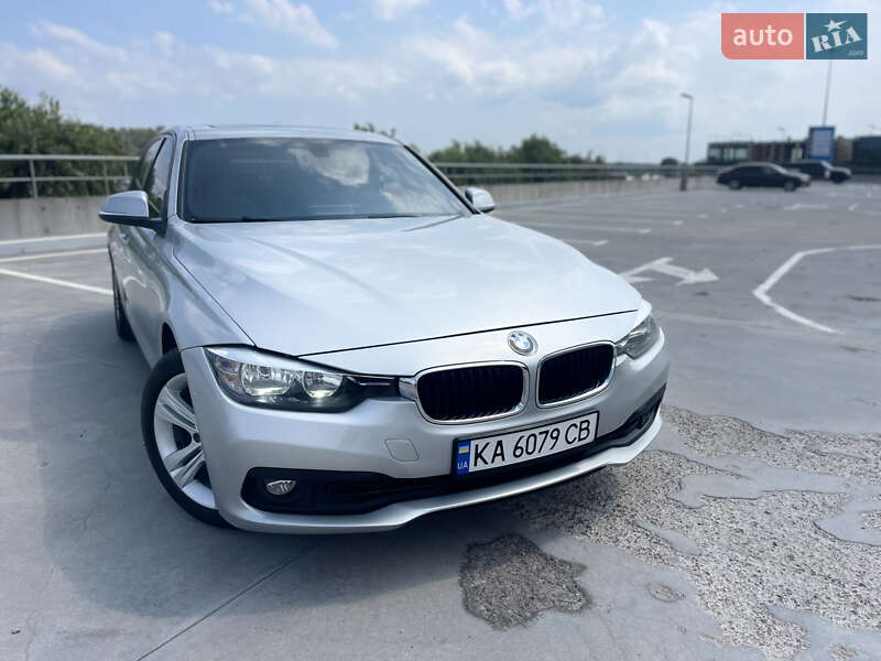 BMW 3 Series 2016