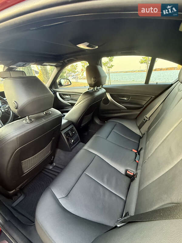 Седан BMW 3 Series 2012 в Одессе