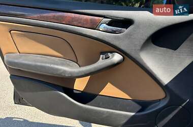 Універсал BMW 3 Series 2003 в  фото 28 Універсал BMW 3 Series 2003 в