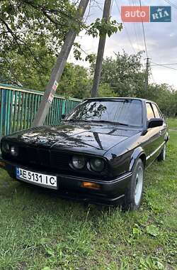 Седан BMW 3 Series 1985 в Кам'янському