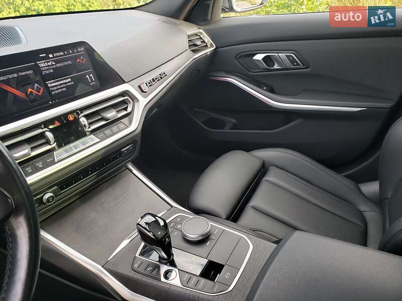Седан BMW 3 Series 2019 в Коломиї
