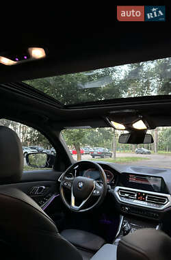 Седан BMW 3 Series 2019 в 
