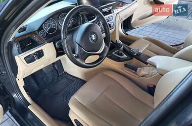 Седан BMW 3 Series 2014 в 