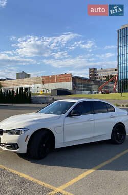Седан BMW 3 Series 2017 в 