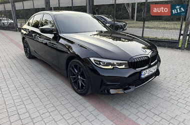 Седан BMW 3 Series 2018 в Запорожье