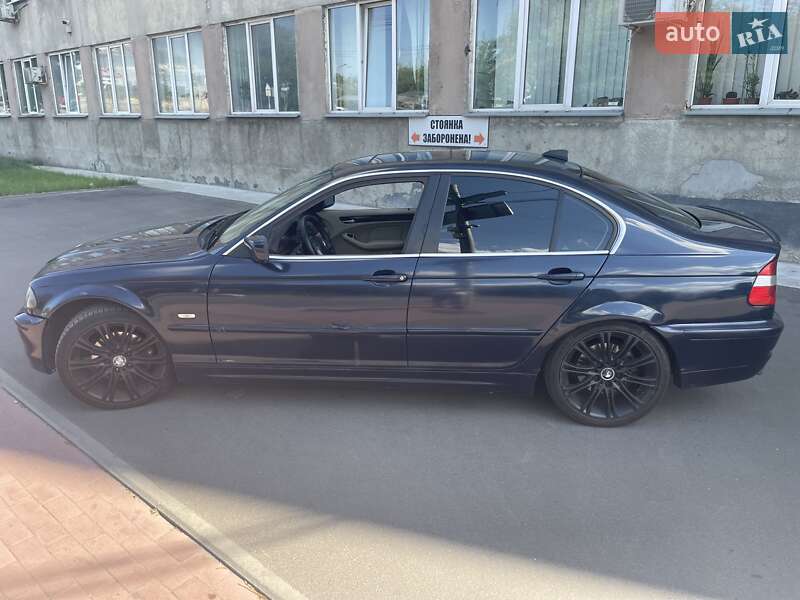 Седан BMW 3 Series 1998 в Киеве