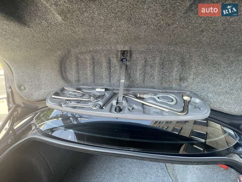 Седан BMW 3 Series 1998 в Киеве