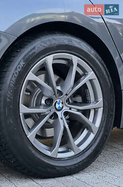 Универсал BMW 3 Series 2022 в 