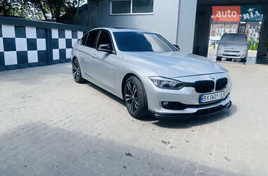 Седан BMW 3 Series 2014 в Староконстантинове