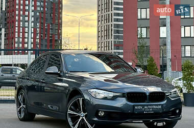 Седан BMW 3 Series 2015 в Киеве