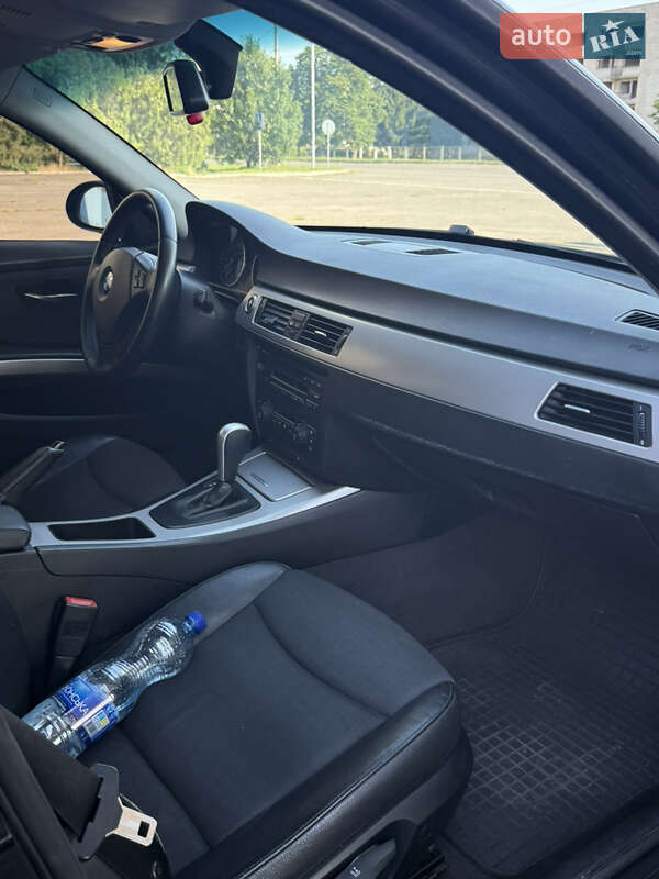 Седан BMW 3 Series 2006 в Золотоноші
