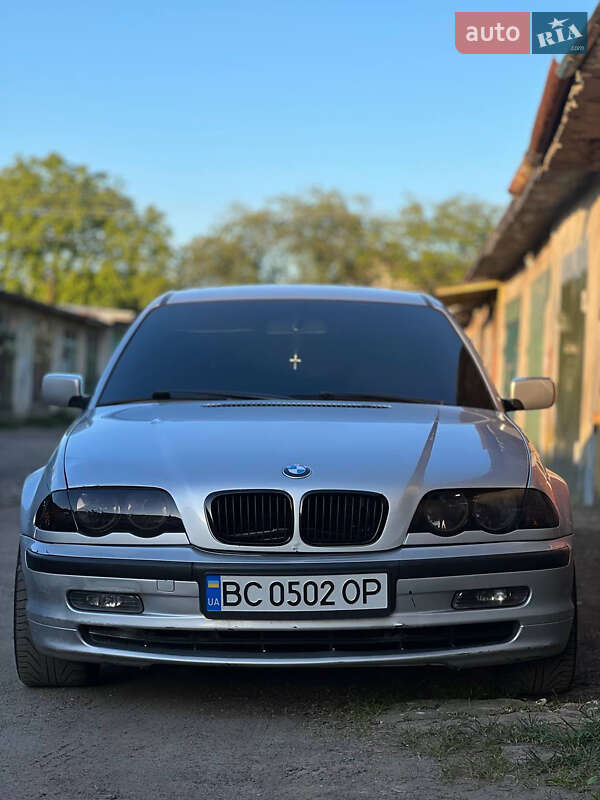 BMW 3 Series 1998