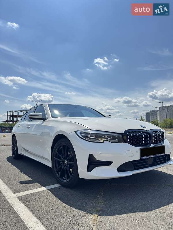 BMW 3 Series 2019