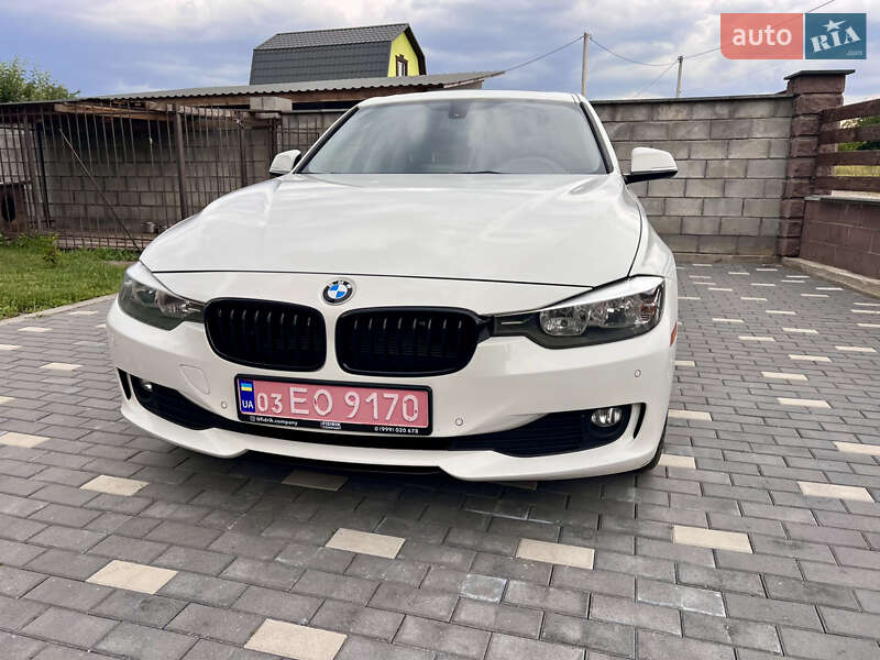 Седан BMW 3 Series 2015 в Житомире