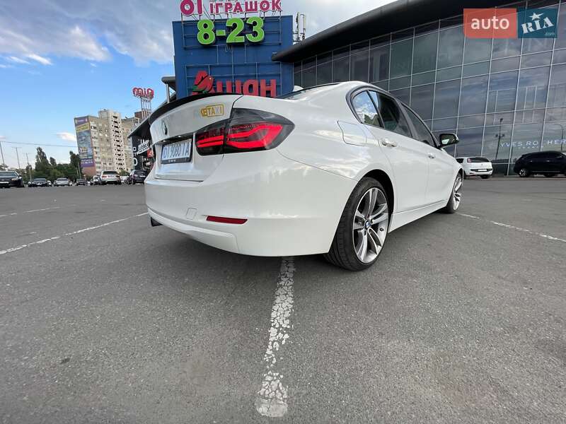 Седан BMW 3 Series 2012 в Києві
