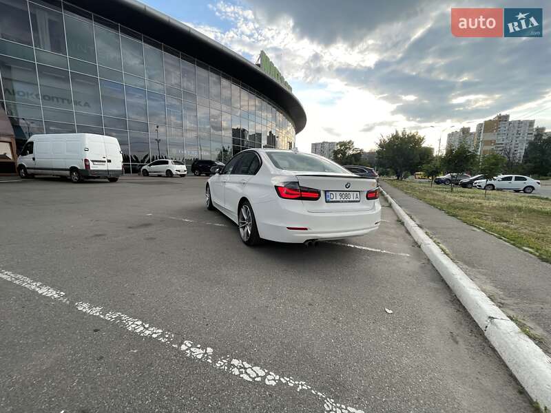 Седан BMW 3 Series 2012 в Києві