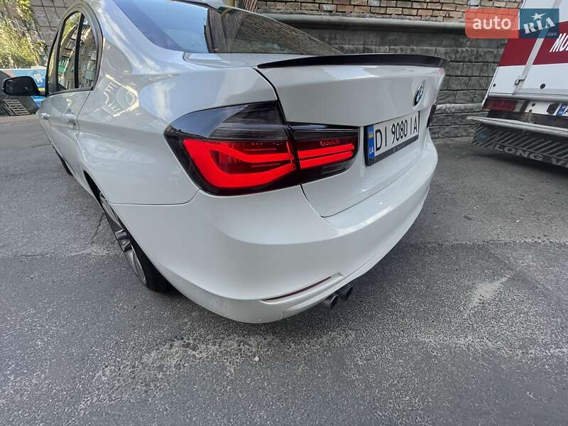 Седан BMW 3 Series 2012 в Києві