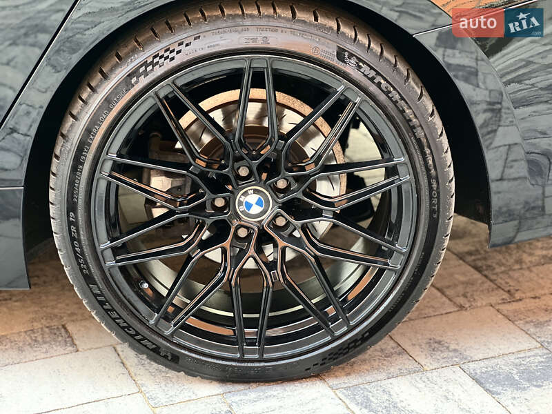 Седан BMW 3 Series 2019 в Луцке