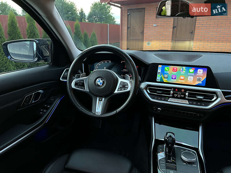 Седан BMW 3 Series 2019 в Луцке