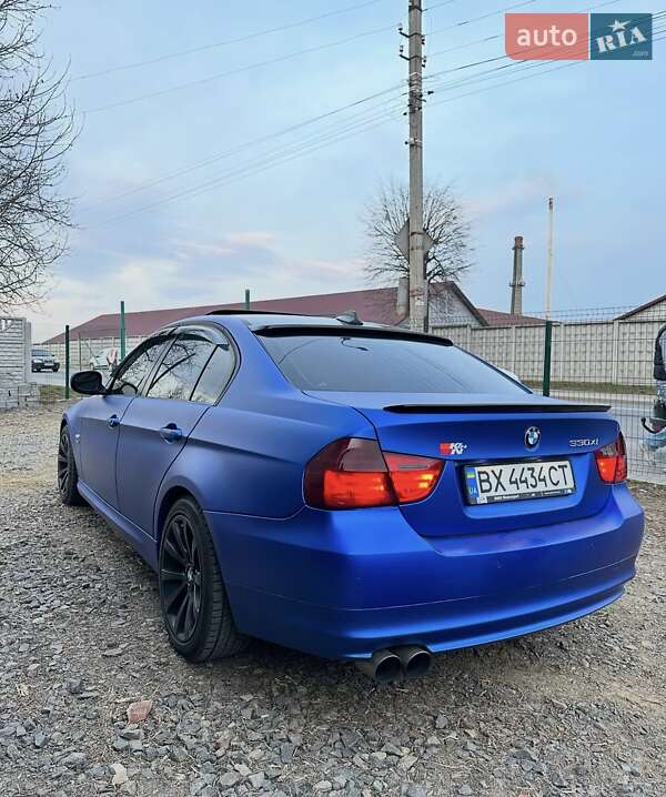 Седан BMW 3 Series 2011 в Хмельницком