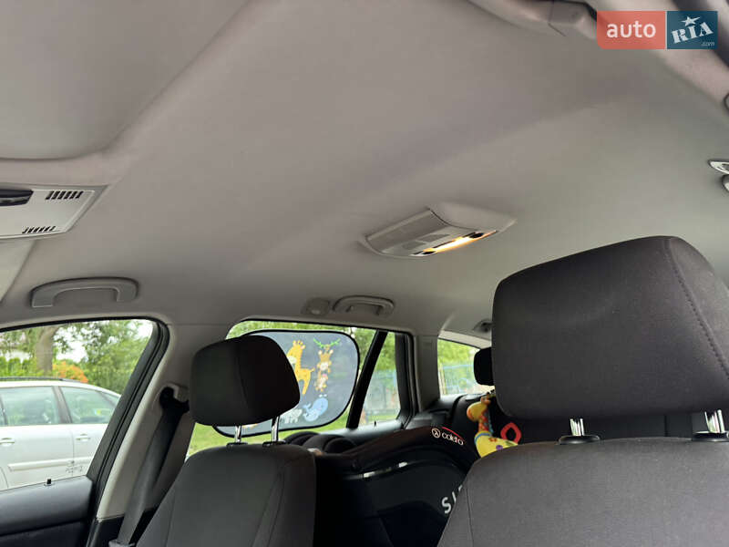 Универсал BMW 3 Series 2012 в Золочеве