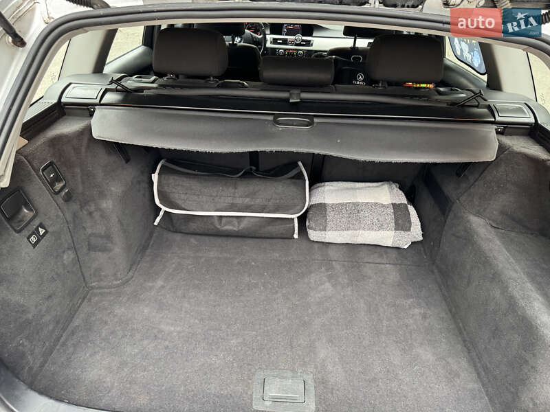 Универсал BMW 3 Series 2012 в Золочеве