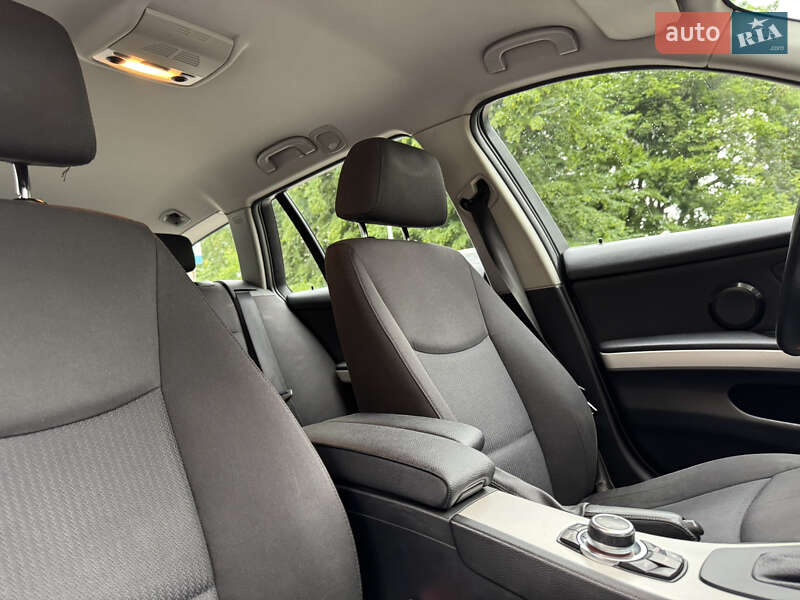 Универсал BMW 3 Series 2012 в Золочеве