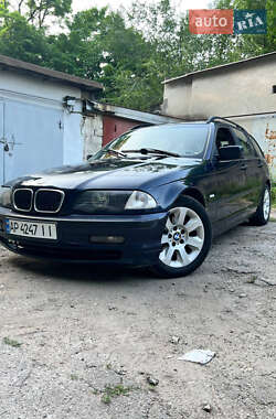 Универсал BMW 3 Series 2001 в Запорожье
