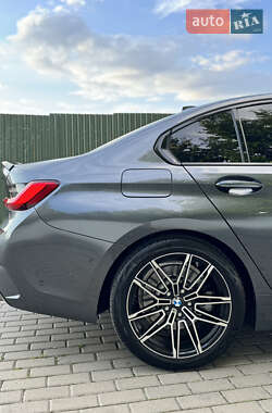 Седан BMW 3 Series 2019 в 