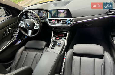 Седан BMW 3 Series 2019 в 