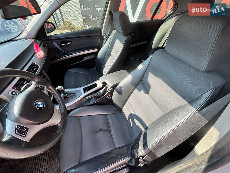 Седан BMW 3 Series 2005 в Николаеве фото 5 Седан BMW 3 Series 2005 в Николаеве