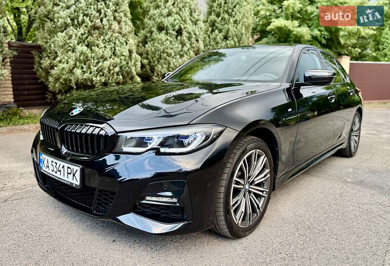 BMW 3 Series 2022