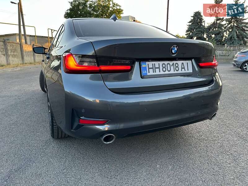 Седан BMW 3 Series 2019 в Одессе