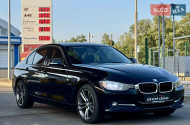 Седан BMW 3 Series 2013 в Николаеве