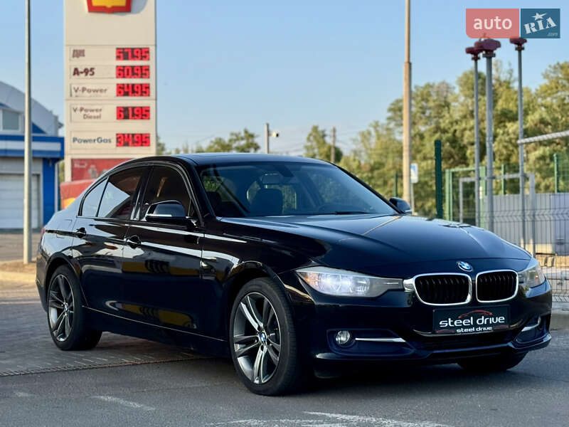 Седан BMW 3 Series 2013 в Николаеве