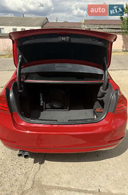Седан BMW 3 Series 2013 в Одесі