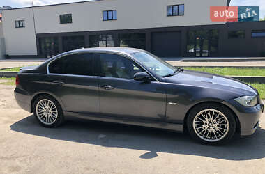 Седан BMW 3 Series 2005 в Хмельницком