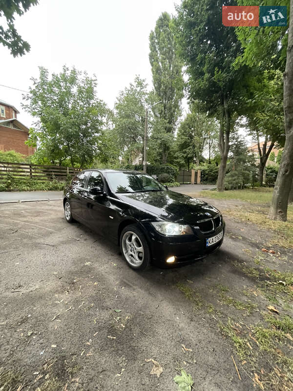 Седан BMW 3 Series 2006 в Киеве