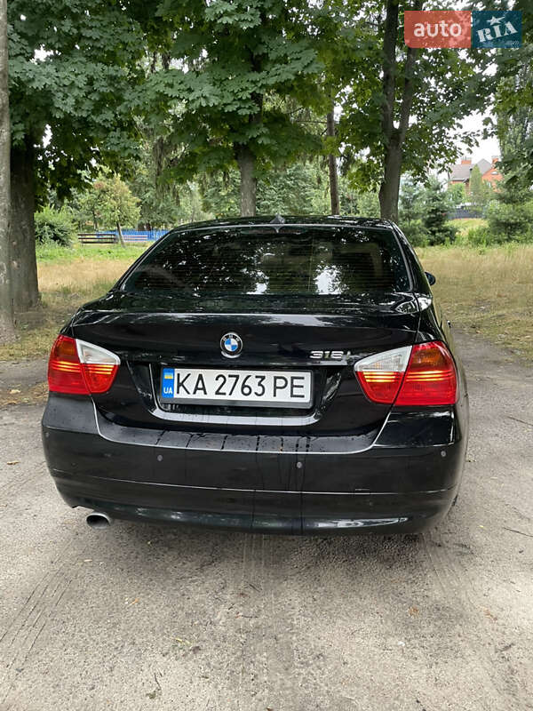 Седан BMW 3 Series 2006 в Киеве
