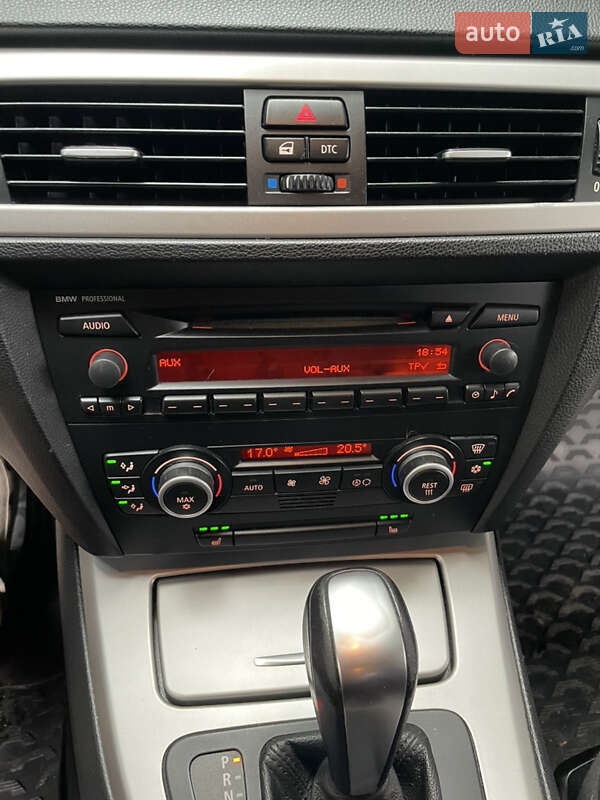 Седан BMW 3 Series 2006 в Киеве