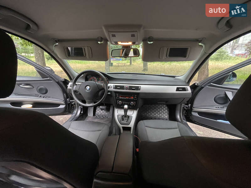 Седан BMW 3 Series 2006 в Киеве
