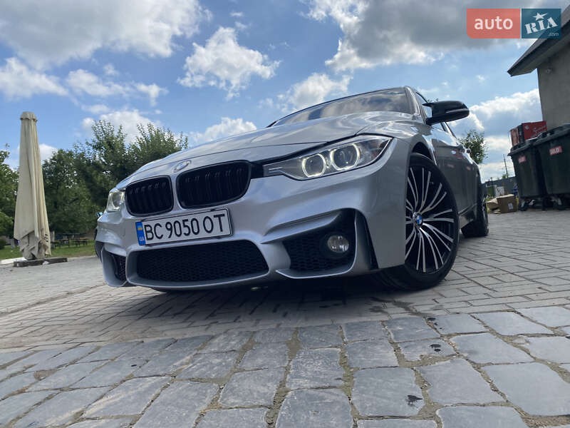 Седан BMW 3 Series 2013 в Львове
