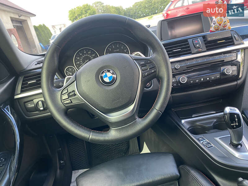 Седан BMW 3 Series 2013 в Львове