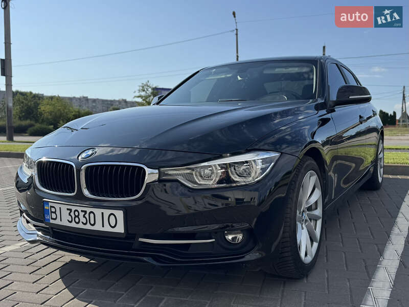 Седан BMW 3 Series 2017 в Кременчуці