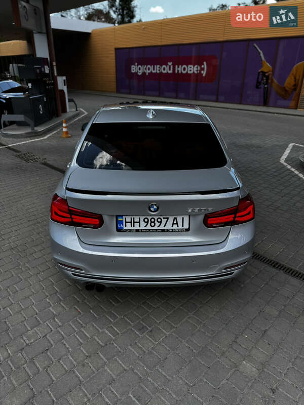 Седан BMW 3 Series 2018 в Одессе фото 4 Седан BMW 3 Series 2018 в Одессе