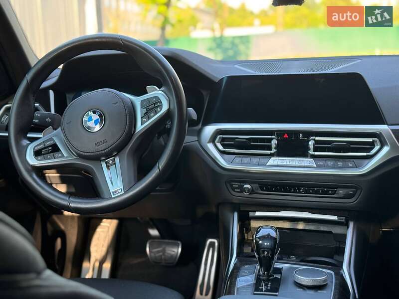 Седан BMW 3 Series 2020 в Львове