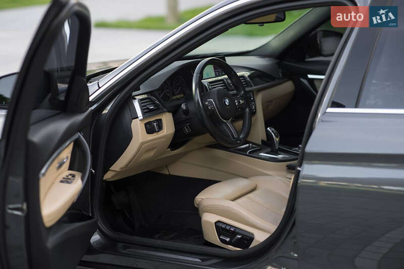 Седан BMW 3 Series 2017 в Днепре