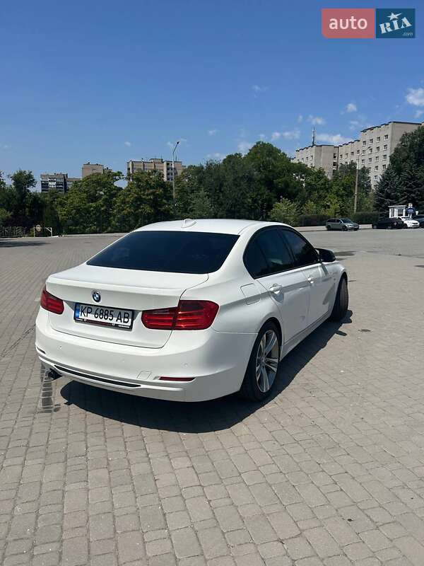 Седан BMW 3 Series 2012 в Запорожье