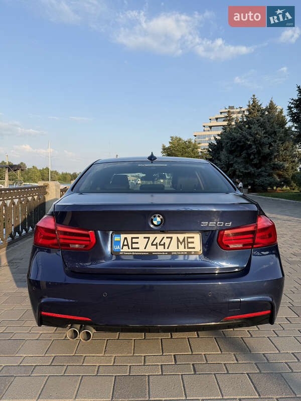 Седан BMW 3 Series 2015 в Дніпрі