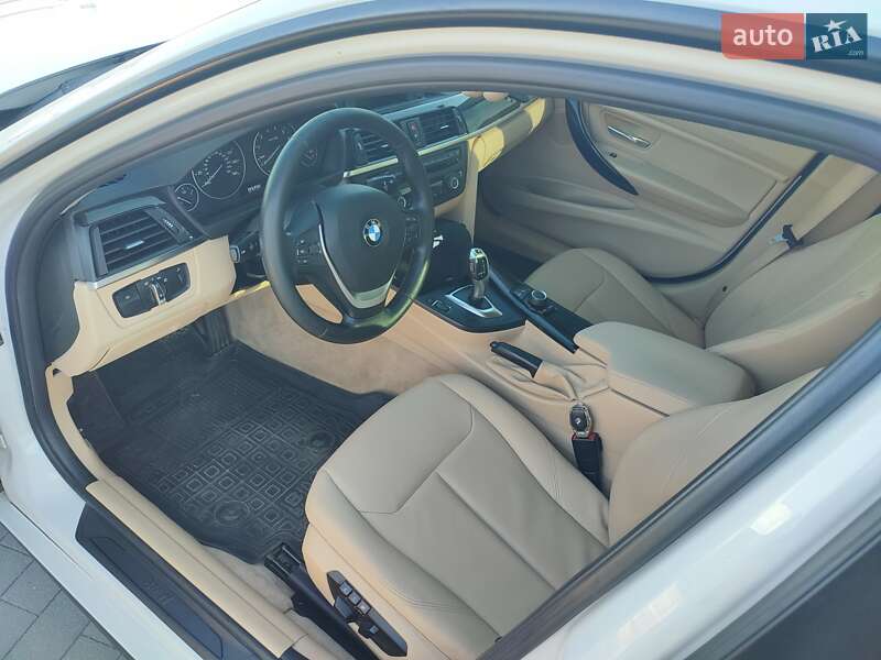 Седан BMW 3 Series 2015 в Белой Церкви